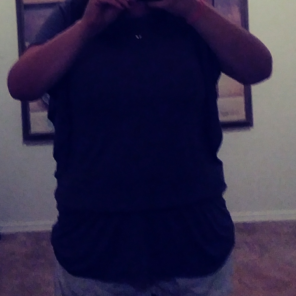 Gray Top - Picture 2 of 2